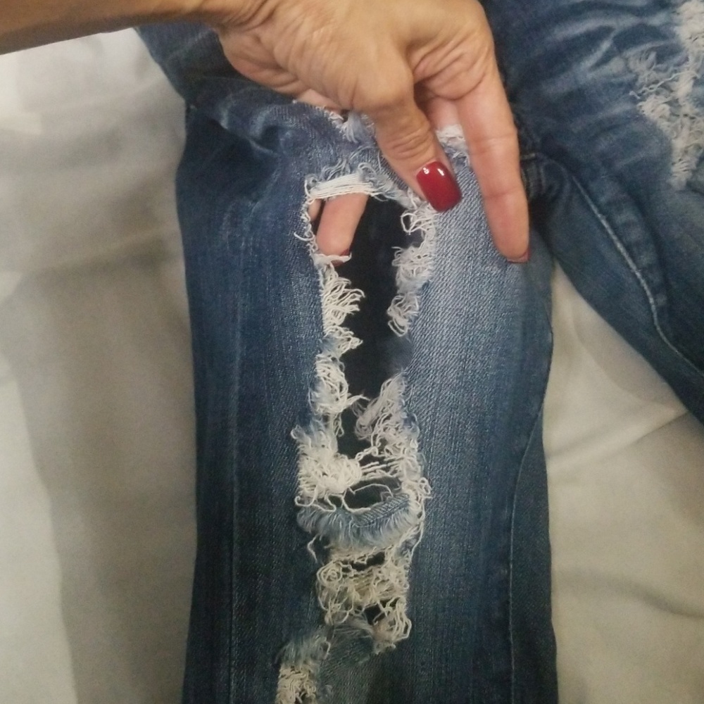 Machine Distressed Jeans - Picture 8 of 8